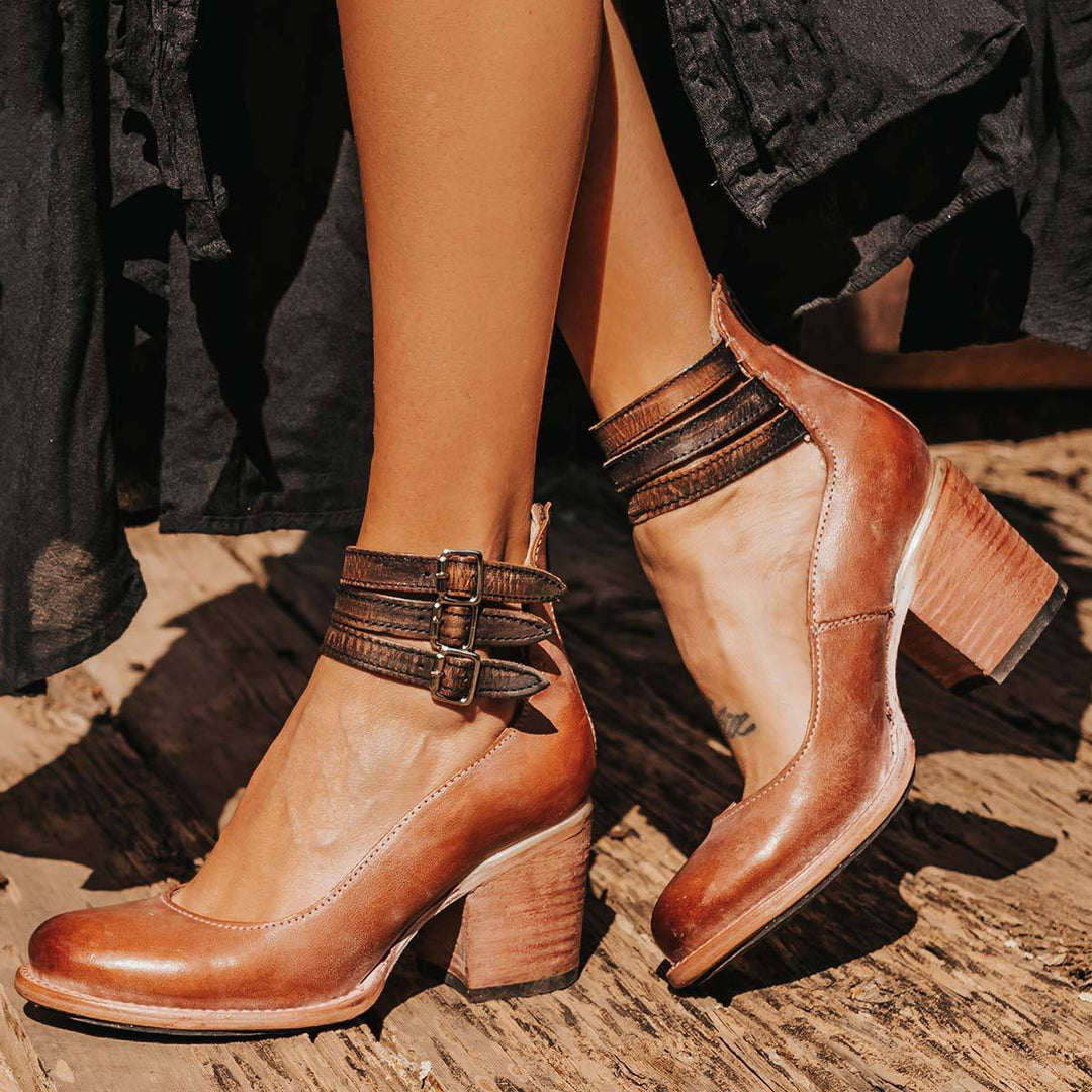 Timeless Vintage Leather Pumps