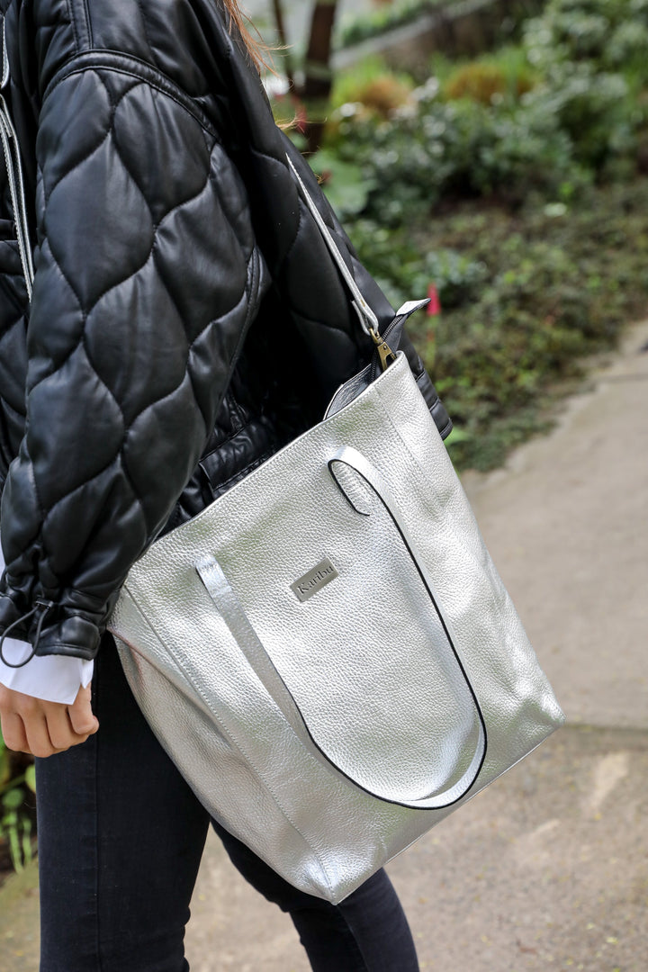 "Jacinta Silver Wallet" can be rephrased as "Silver Wallet Jacinta."