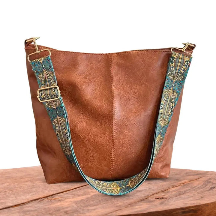 MONIKA'S BAGS - Shoulder Bag with Decor - My Favorite