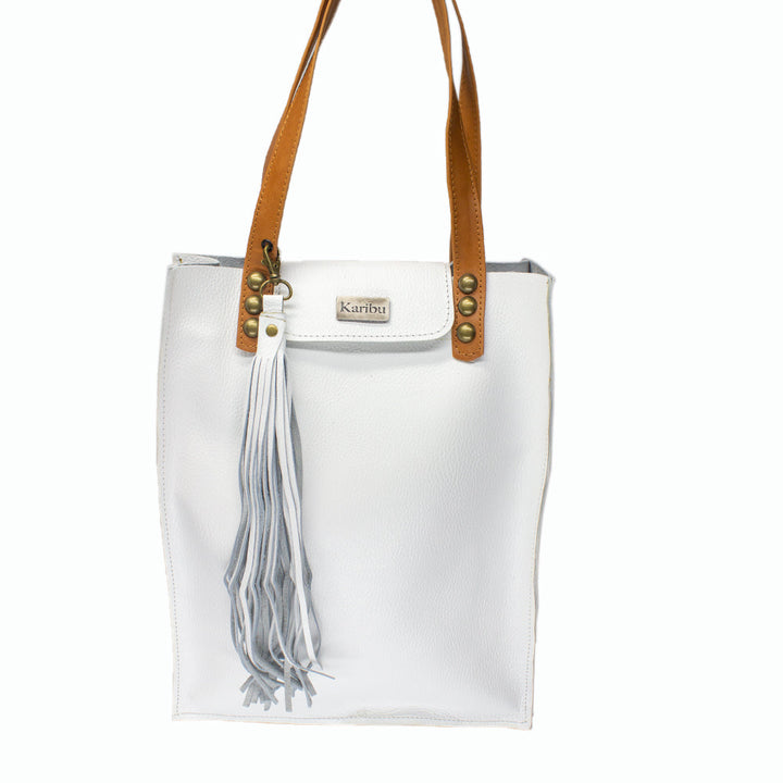 Juanita Blanca Wallet in Coffee