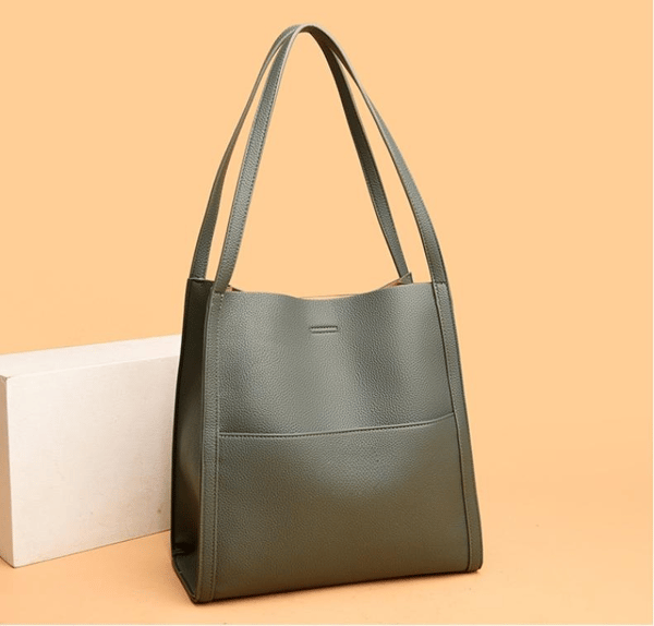 Simple Solid Color Shoulder Bag Made of Genuine Leather
