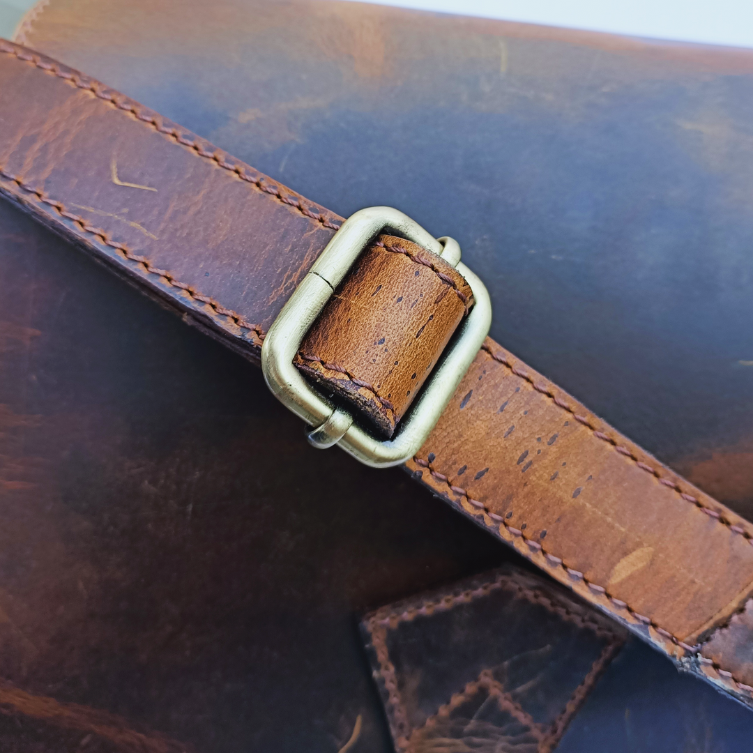 Hunter Women's Bag Made of Brown Leather