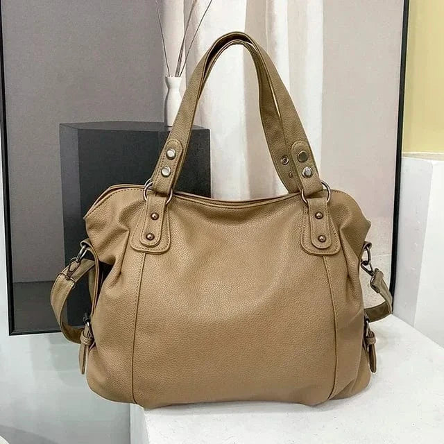 Elegant and multifunctional leather shoulder bag
