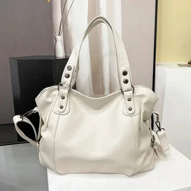 Elegant and multifunctional leather shoulder bag