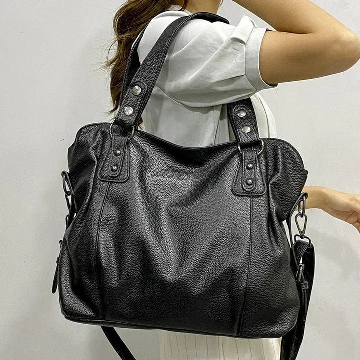 Elegant and multifunctional leather shoulder bag
