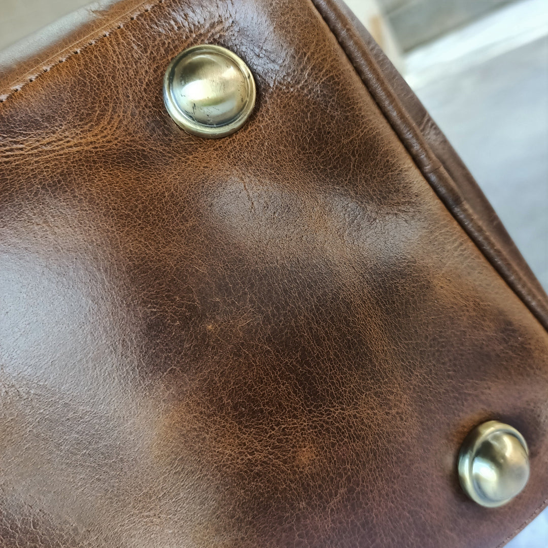 Shimmering Hunter Leather Women's Mini Travel Bag