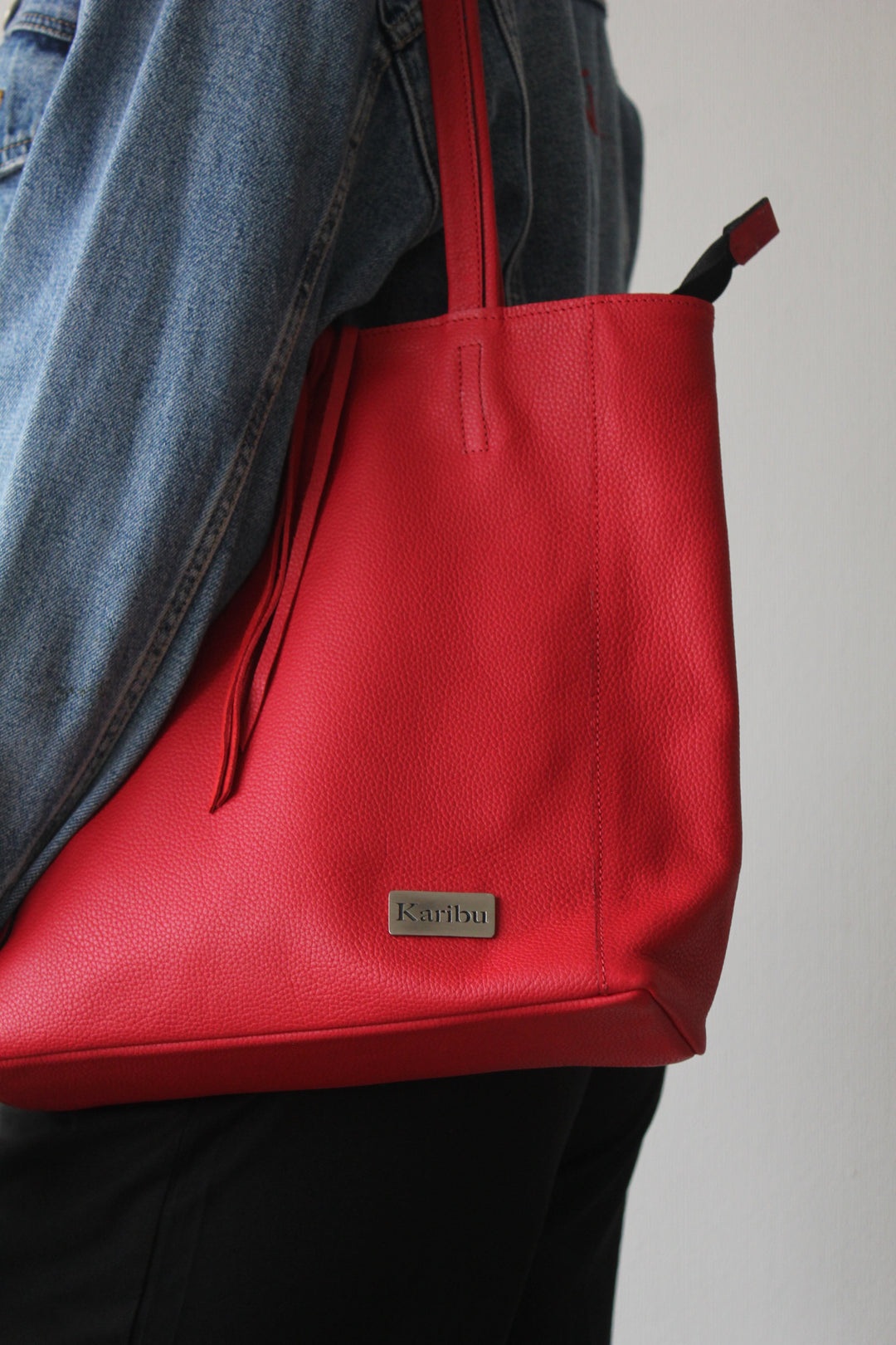 Red Wallet in Florentine Style