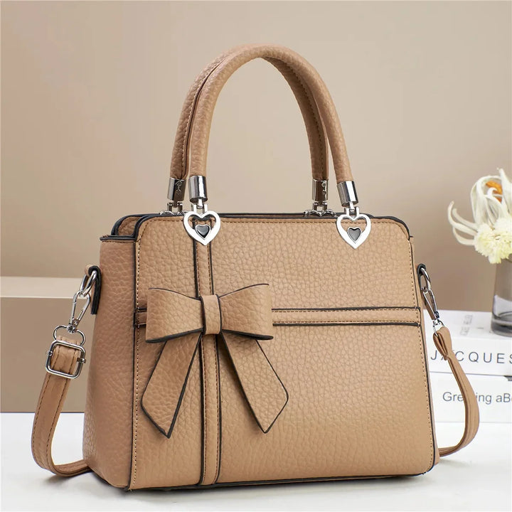 AMARA BOW HEART BAG