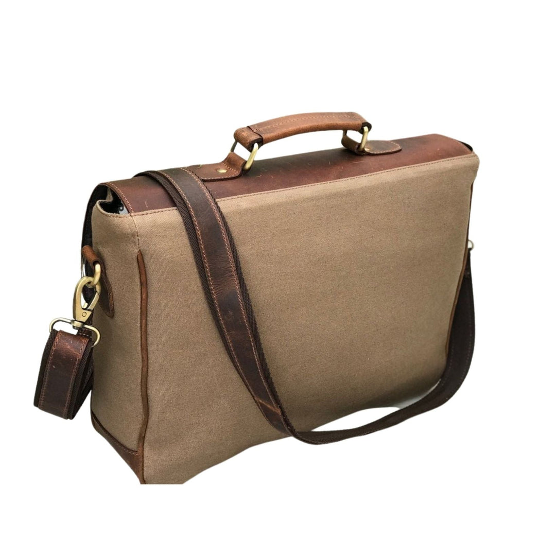 Braun Leather Laptop Bag made of Canvas for Hunters