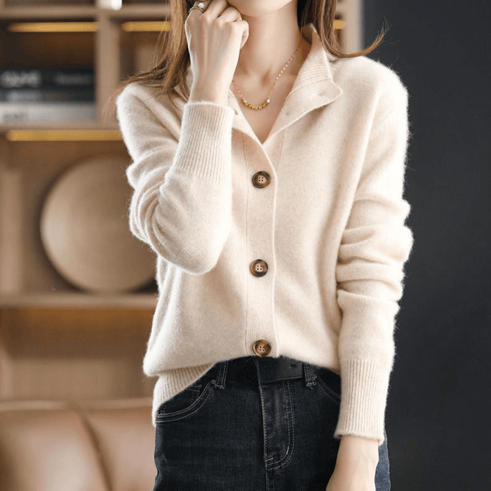 Anny | Elegant Luxe Buttoned Cardigan