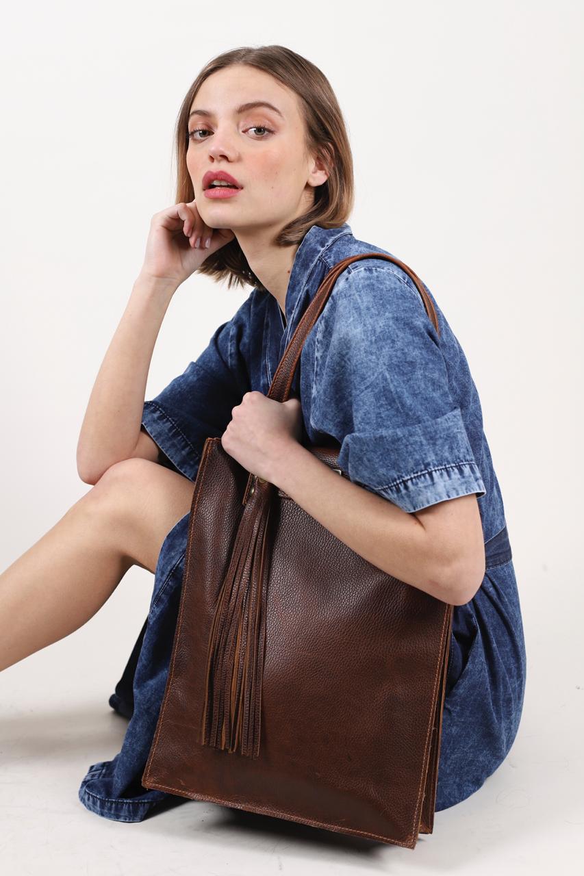 Juanita Café Handbag