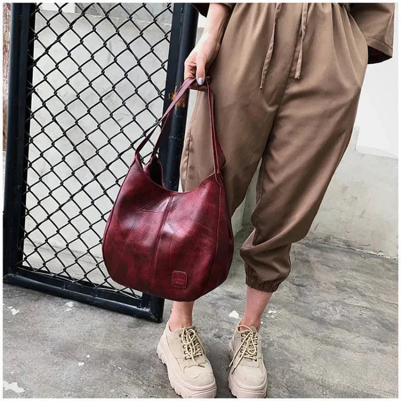 Noora™ | Leather Bag in Leather