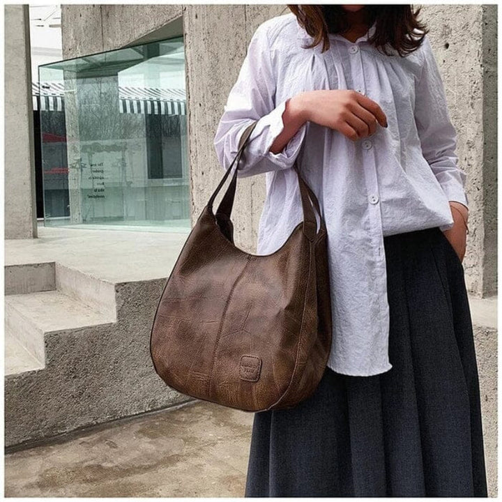 Noora™ | Leather Bag in Leather